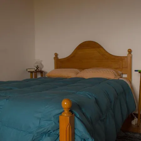 Quiet On The Mountain Lodge *